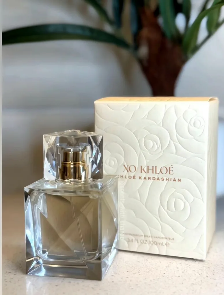 XO Khloe Kardashian