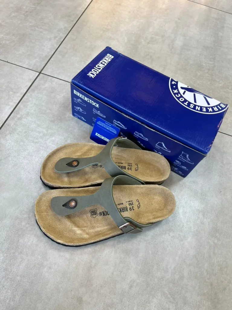 Birkenstock gizeh thong sandals