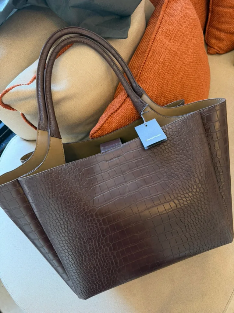 Country road tote bag